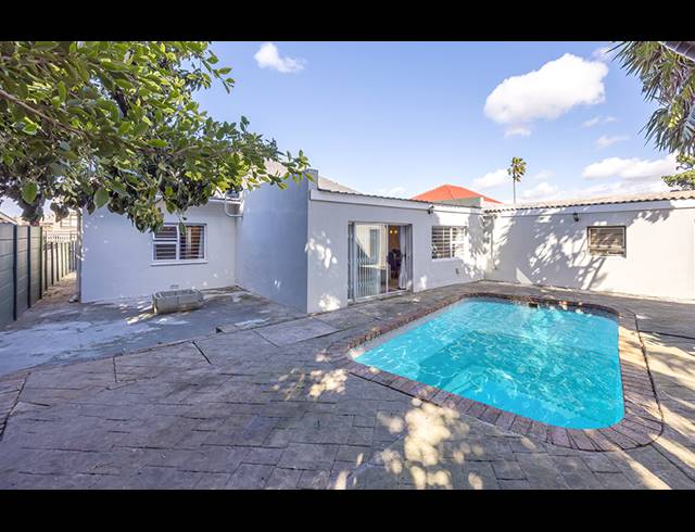 3 BEDROOM HOUSE FOR SALE IN AVONDALE